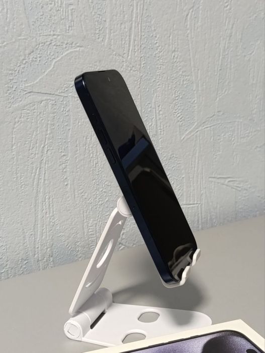 Продам IPhone 15 pro max 256 gb