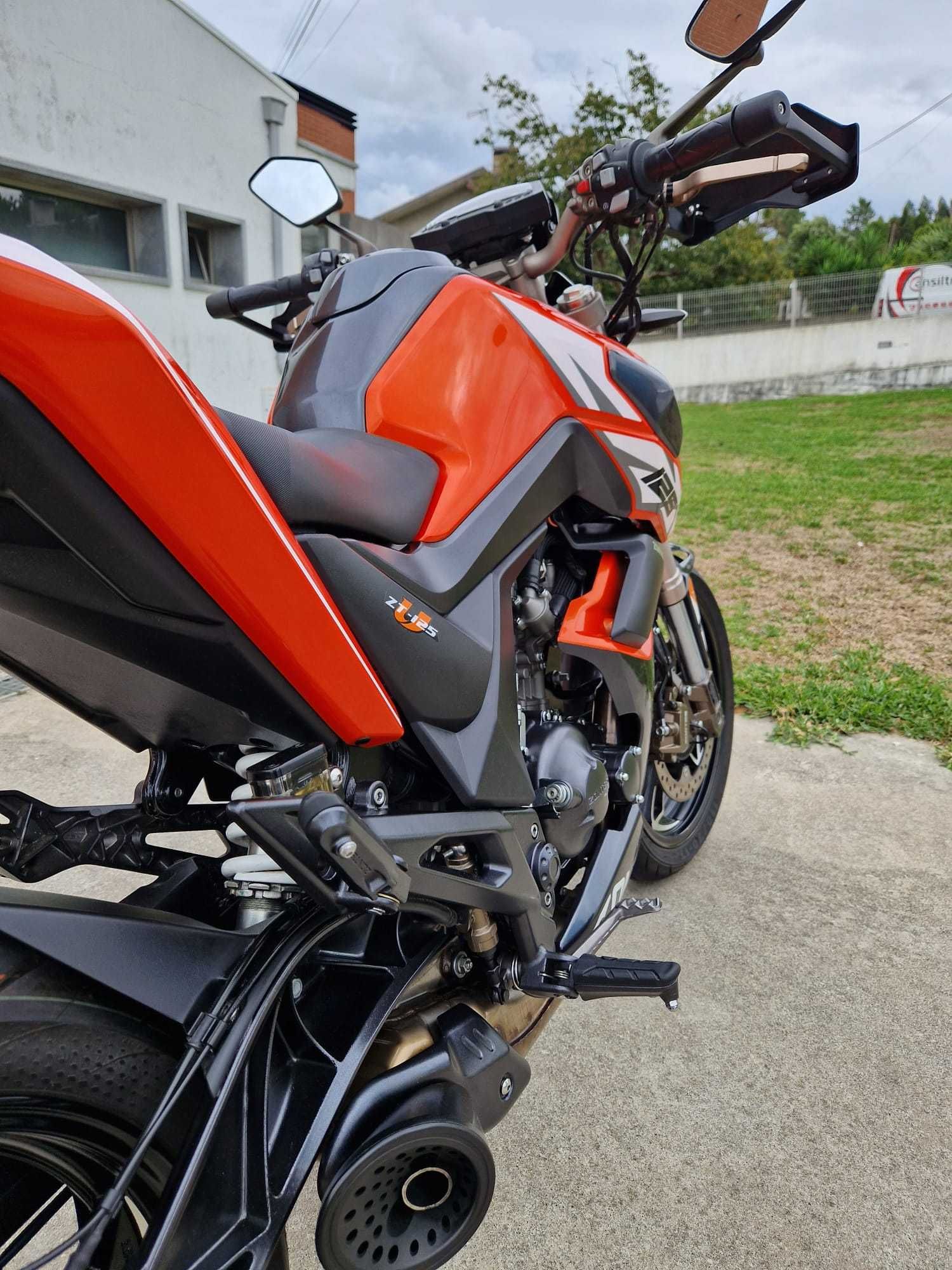 vendo mota Zontes 125