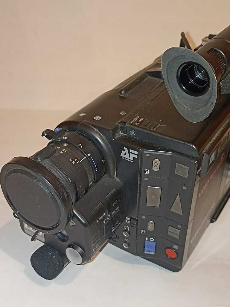 Kamera analogowa VHS-C Grundig VS-C50