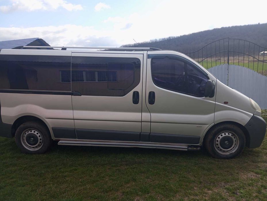 Opel Vivaro 2004