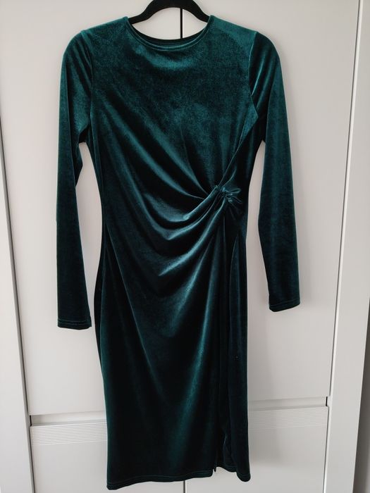 Sukienka welurowa świąteczna r.M