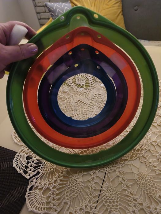 Вакумні кришки для миски або контейнера.