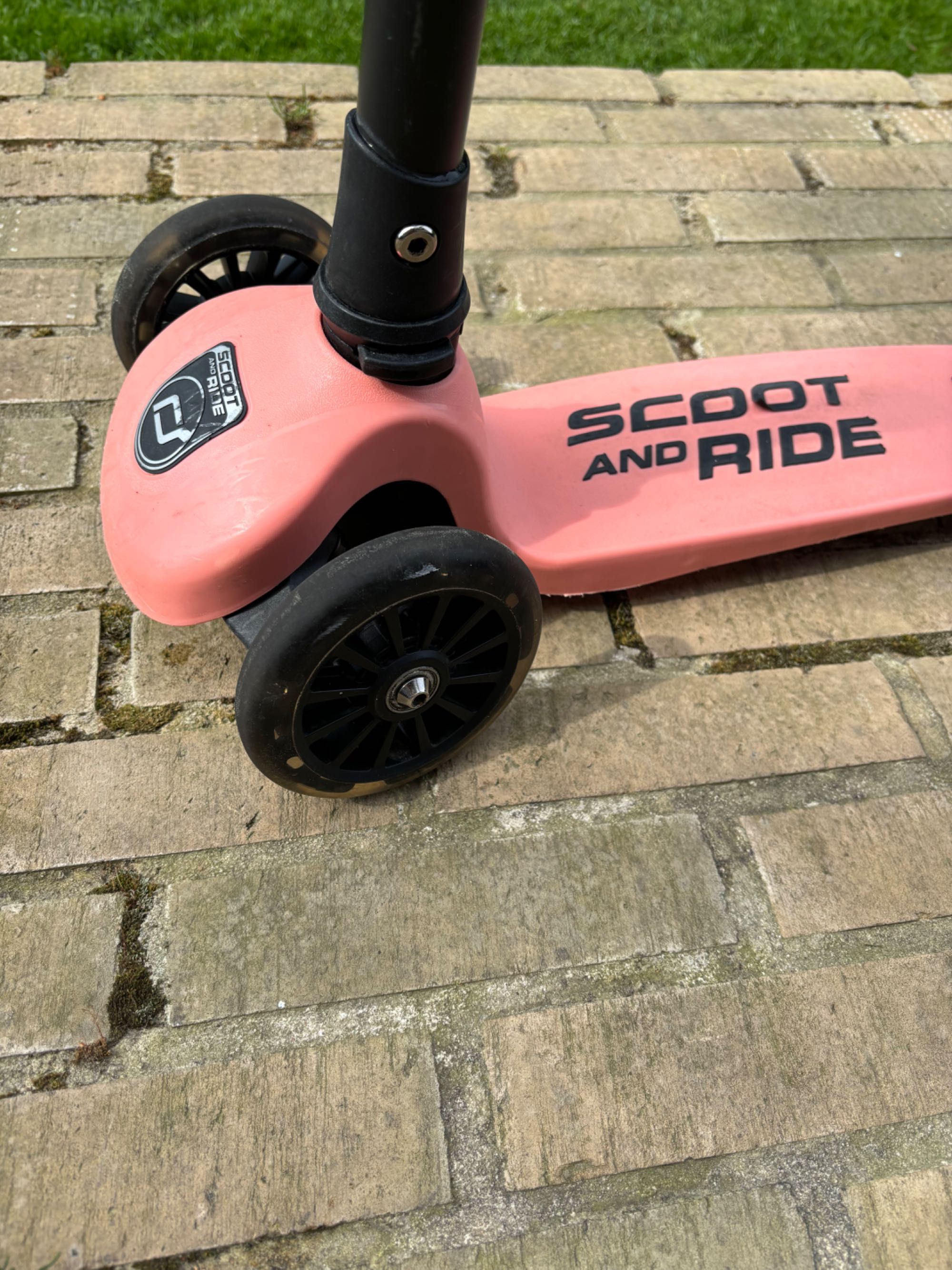 Hulajnoga scoot and ride