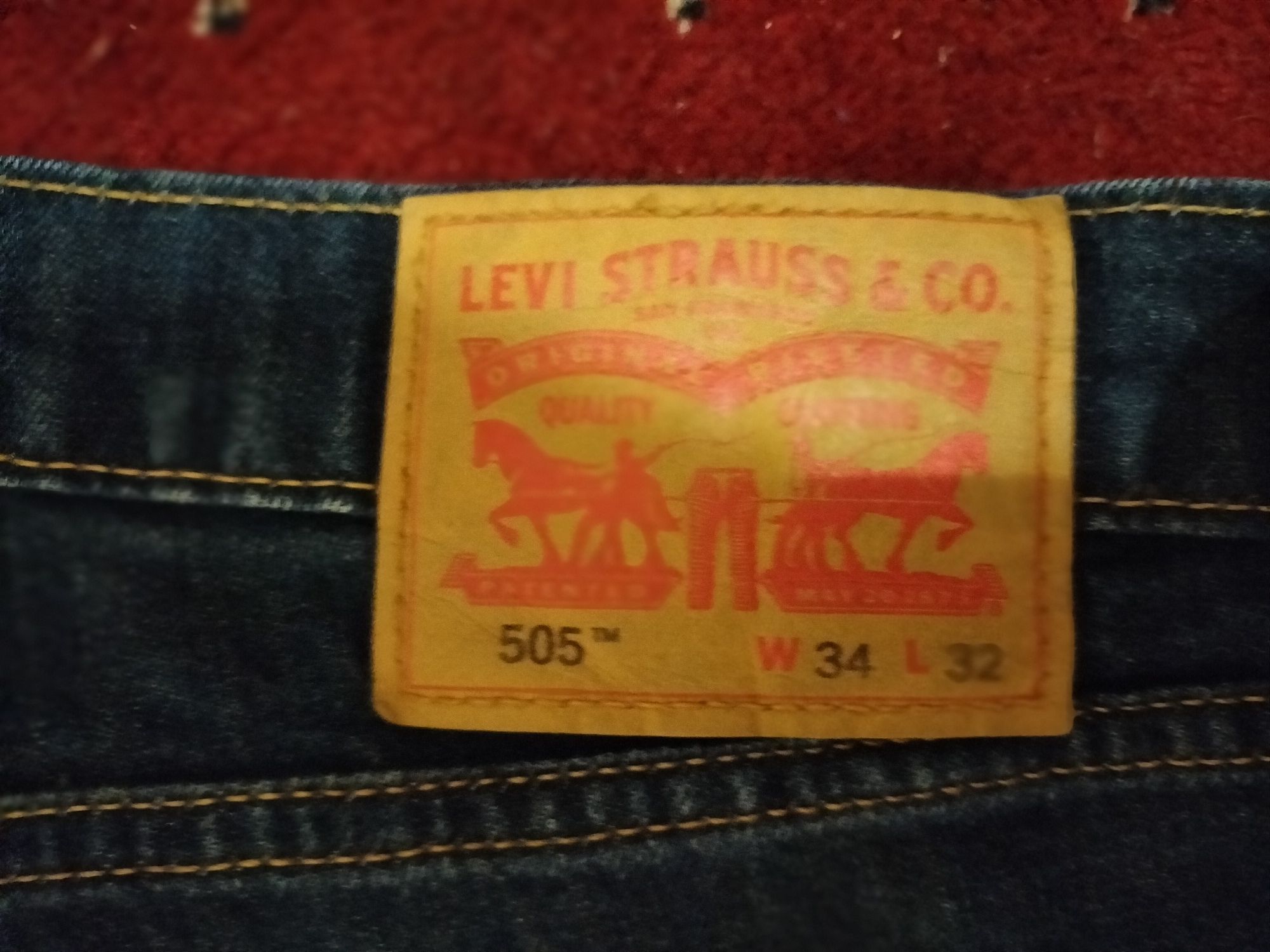 Levis шорти  34-32 (м_л)