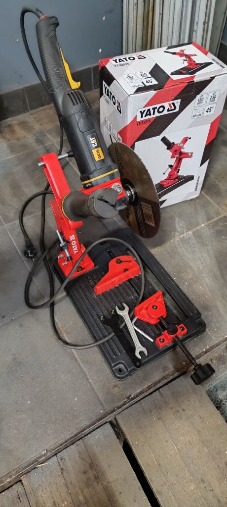 Ukośnica metalu statyw Yato 230mm YT-82976 szlifierką kątową Cat dx36