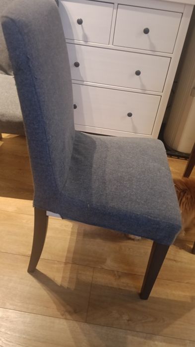 4 krzesła do jadalni