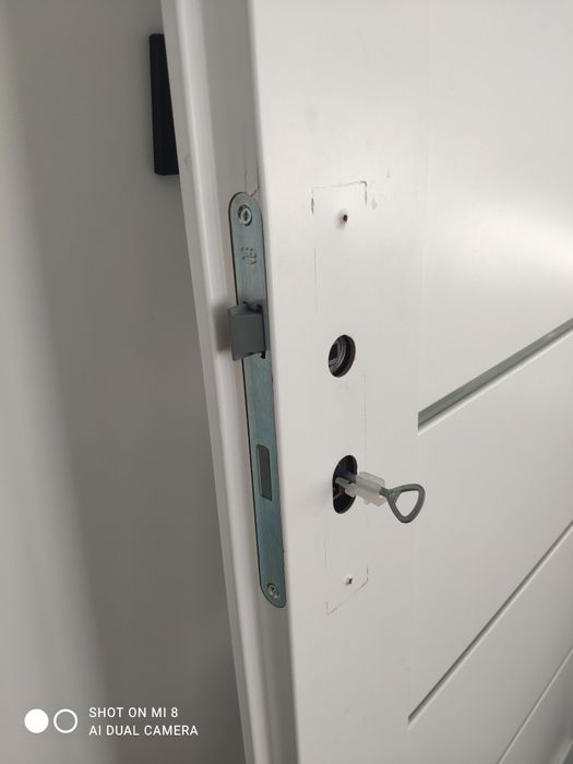 ZAREZERWOWANE Białe drzwi wewnętrzne