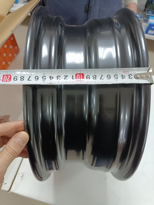 Колісний диск 15x6 5x100 ET38 DiA 57,1 черн.