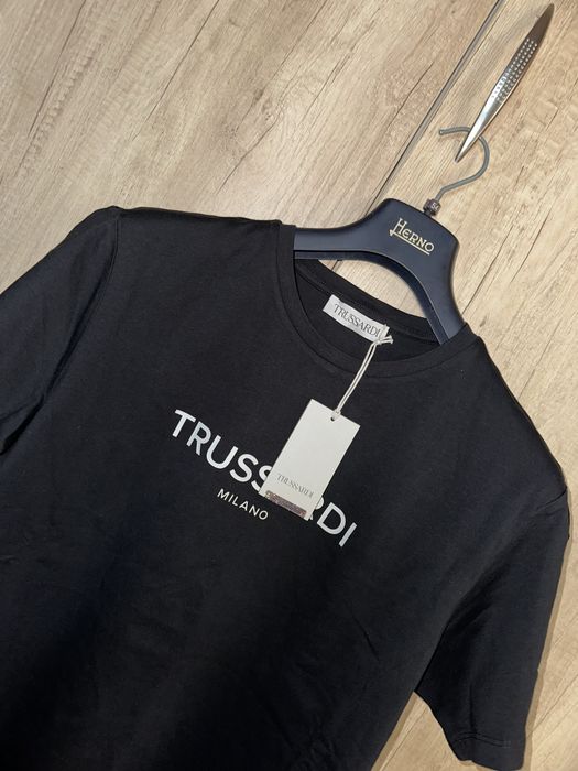 Футболка Trussardi