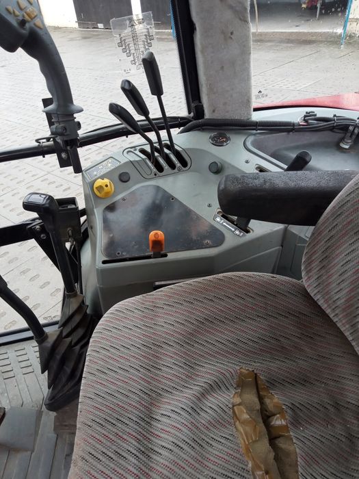 Massey ferguson 6180