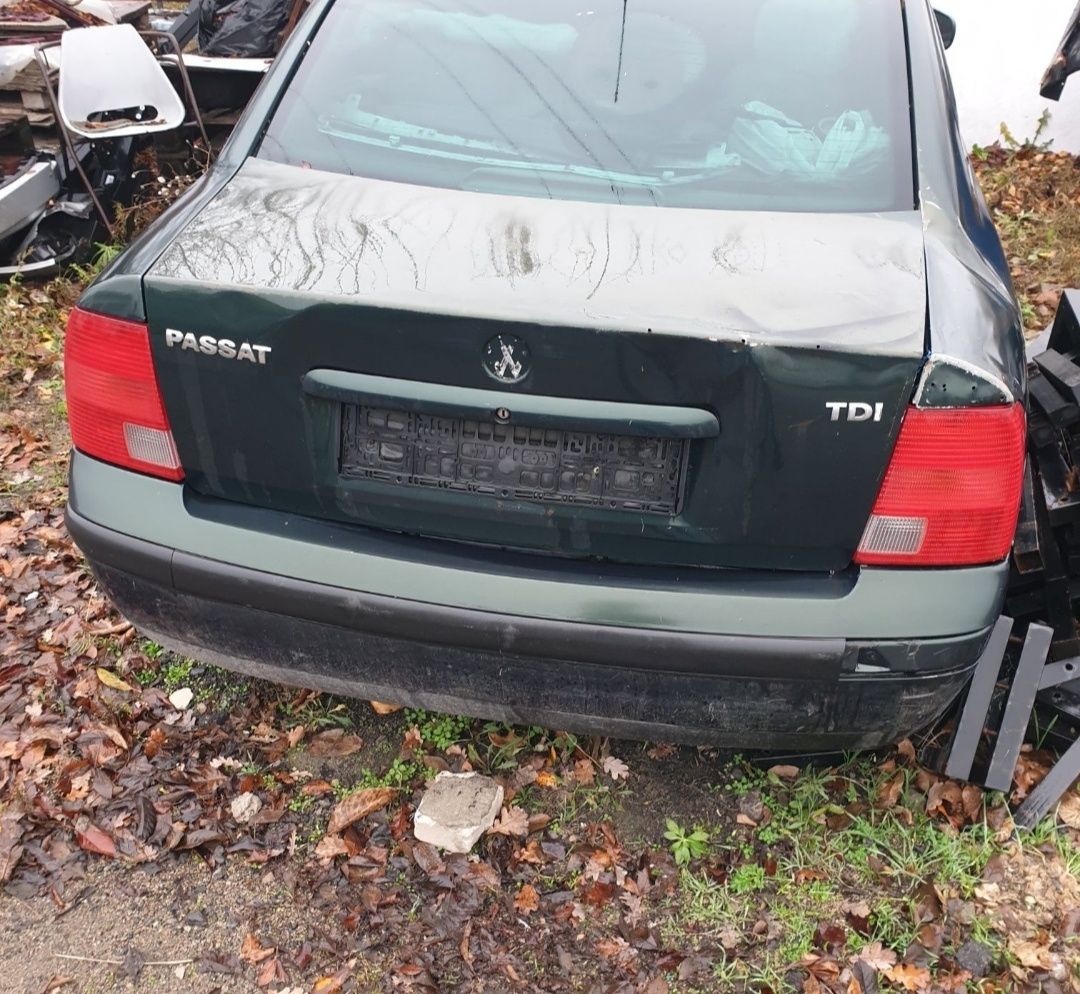 Запчасти Volkswagen Passat B5