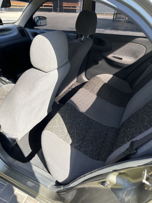 Део сенс 1.3 2006 рік