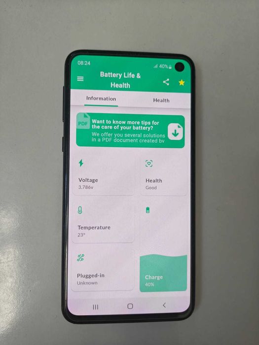 Smartfon Samsung S10e - zadbany, w komplecie nowe etui i szkło