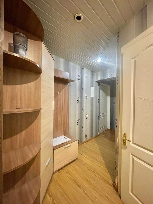 Продам 1 кімнатну квартиру, проспект О. Поля 90