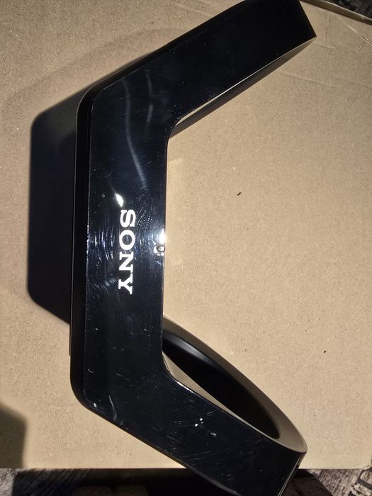 Bezprzewodowe słuchawki SONY MDR-RF840RK  (stacja dokująca)