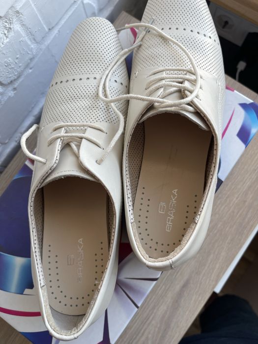 Туфлі чоловічі Braska р. 39, колір бежевий