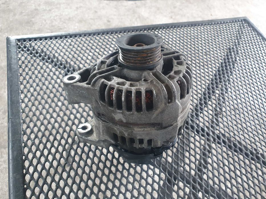 Alternator Opel Corsa D 1.4 16v z14xep sprawny
