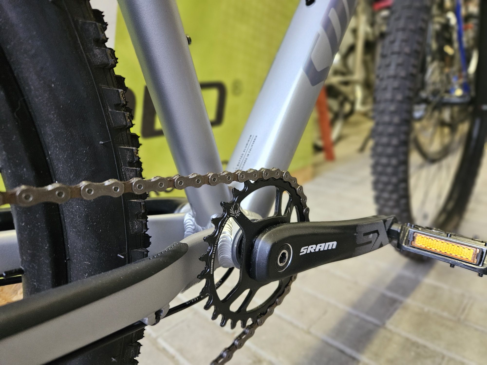 SPECIALIZED Rockhopper sram SX 1x12 rock shox Judy