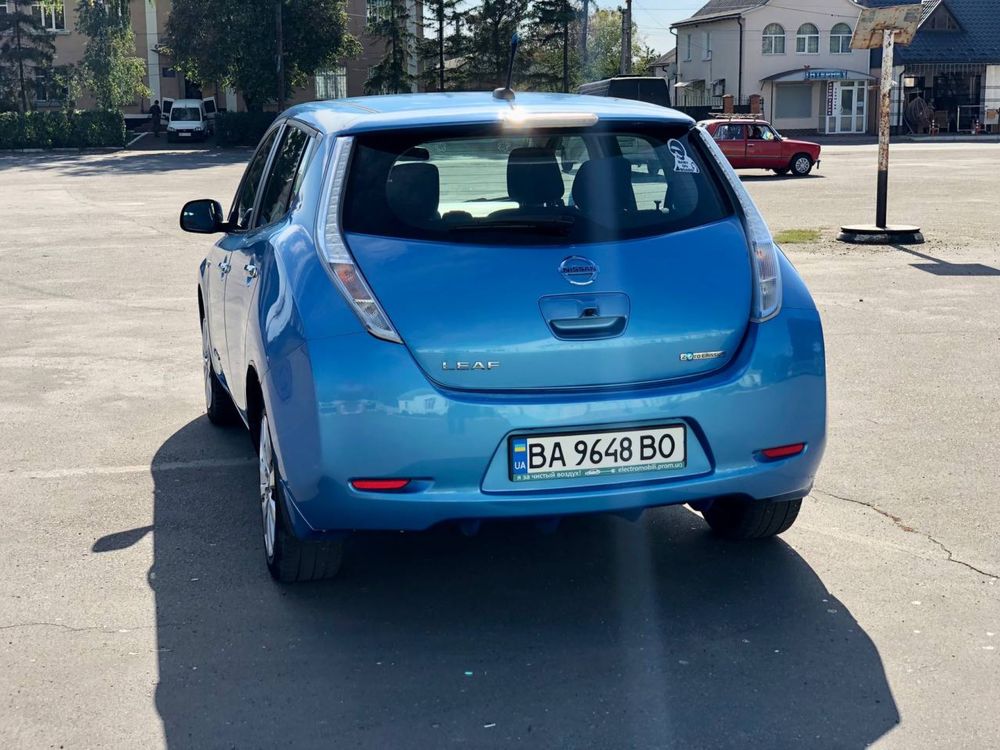 Nissan Leaf 2014