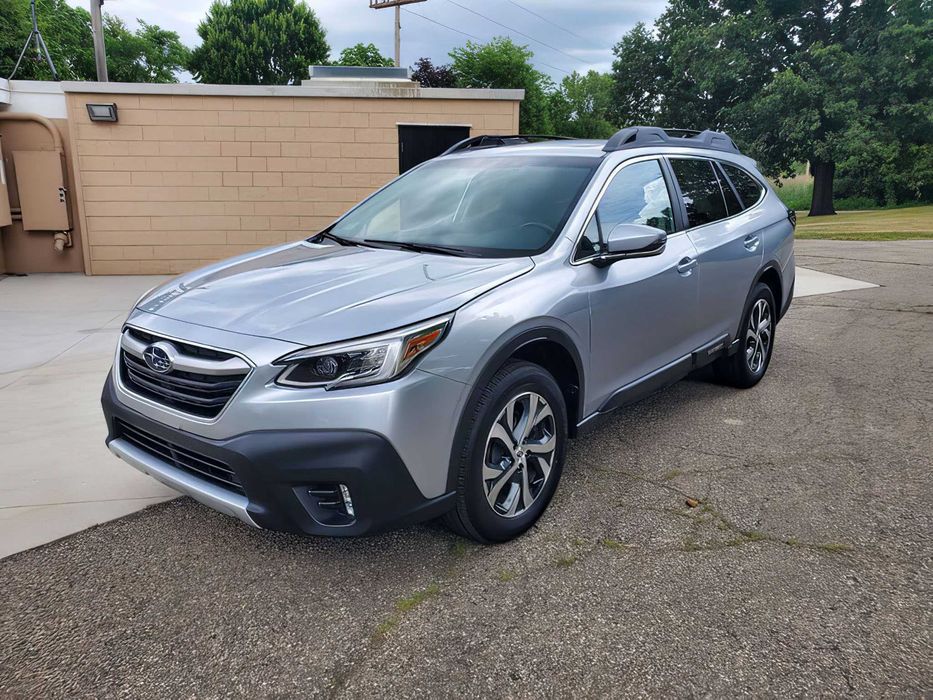 Subaru Outback      2021