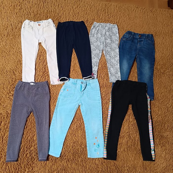 Zestaw spodni i legginsów dla dziewczynki