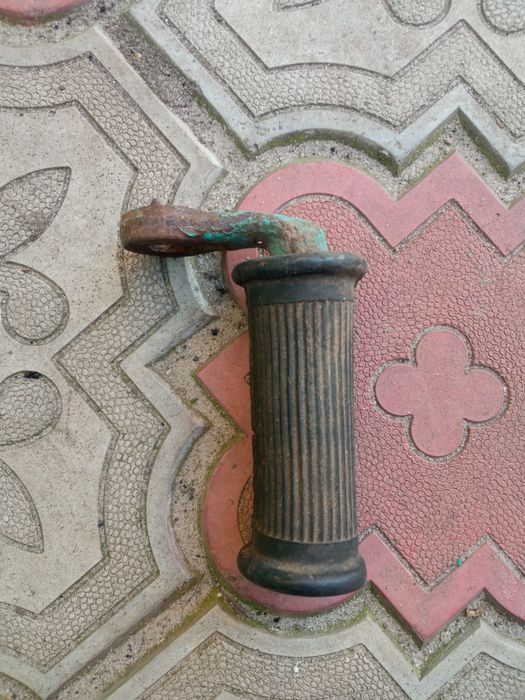 Продам підножку пасажира на мотоцикл