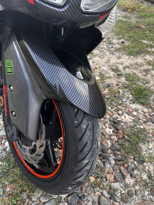 Yamaha T-max 500