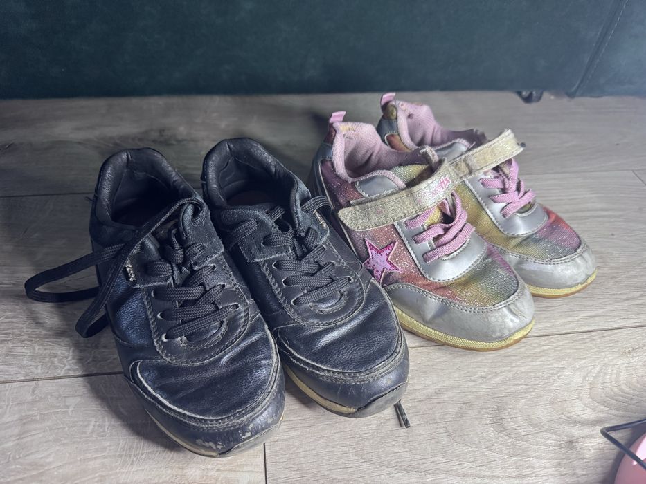 Кросівки на дівчинку