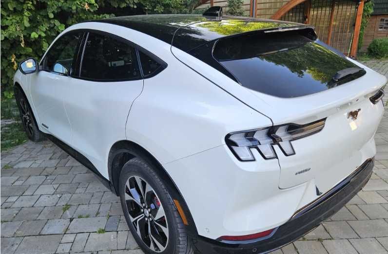 Ford Mustang mach-e 2022
