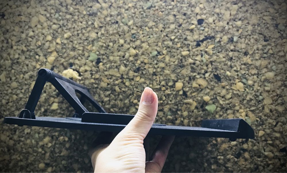 Base giratória para computador portátil ou tablet