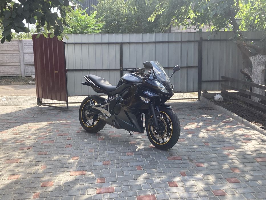 Продам Kawasaki 400r