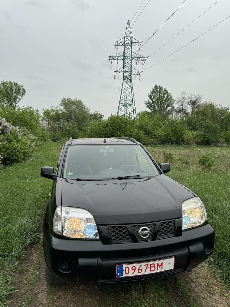 Nisan X-Trail 2.2 дізель на механиці