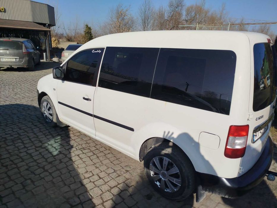 Vokkswagen caddi