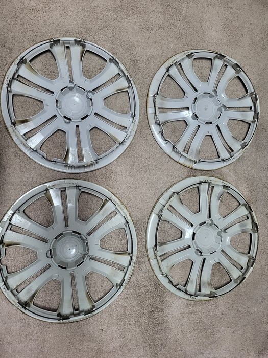 Oryginalne kołpaki Skoda Yeti 16 5L0.601.147