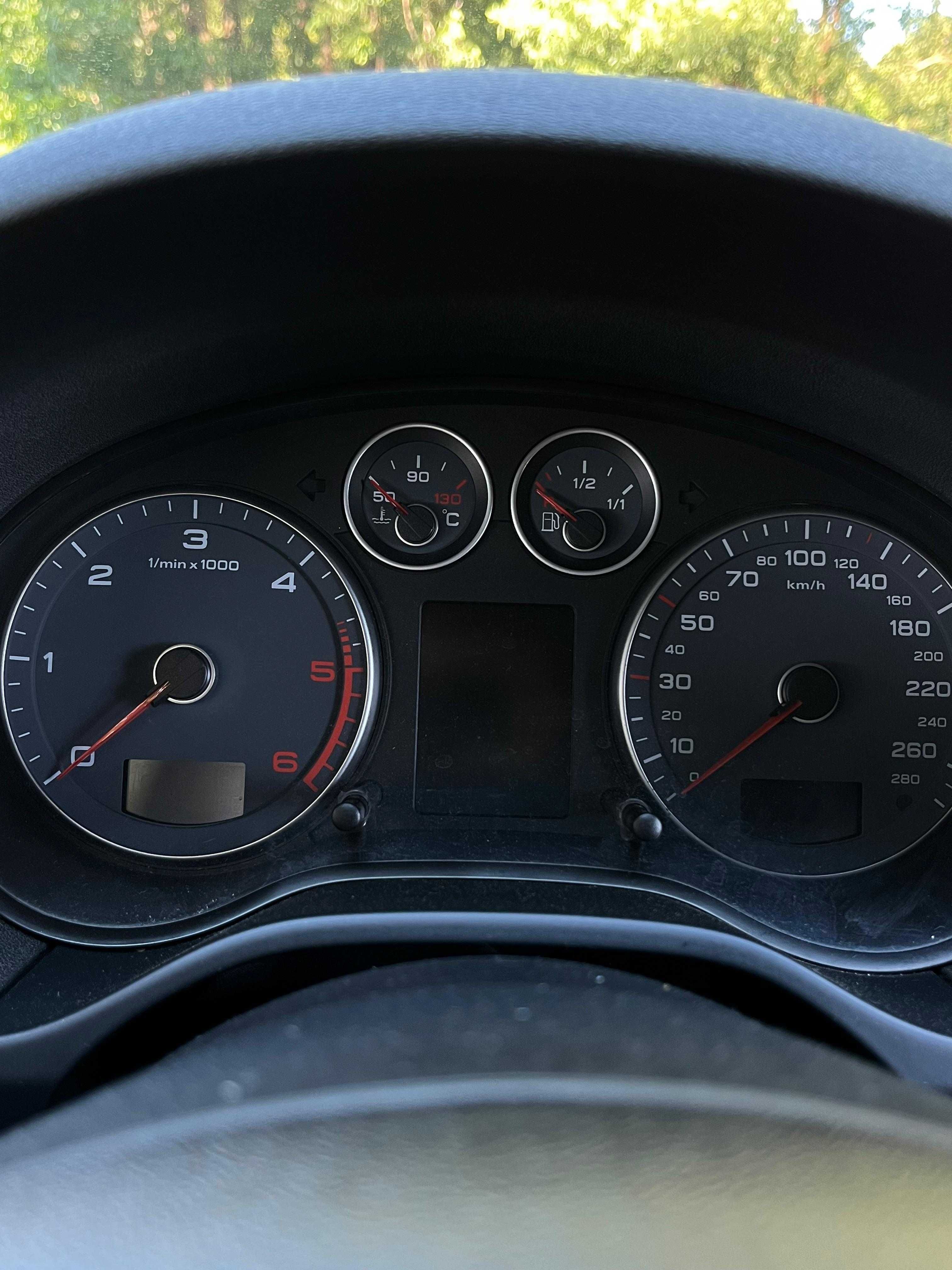 Audi A3 Cabrio 1.6 TDI S-Line | 134.000km | Garantia Incluída