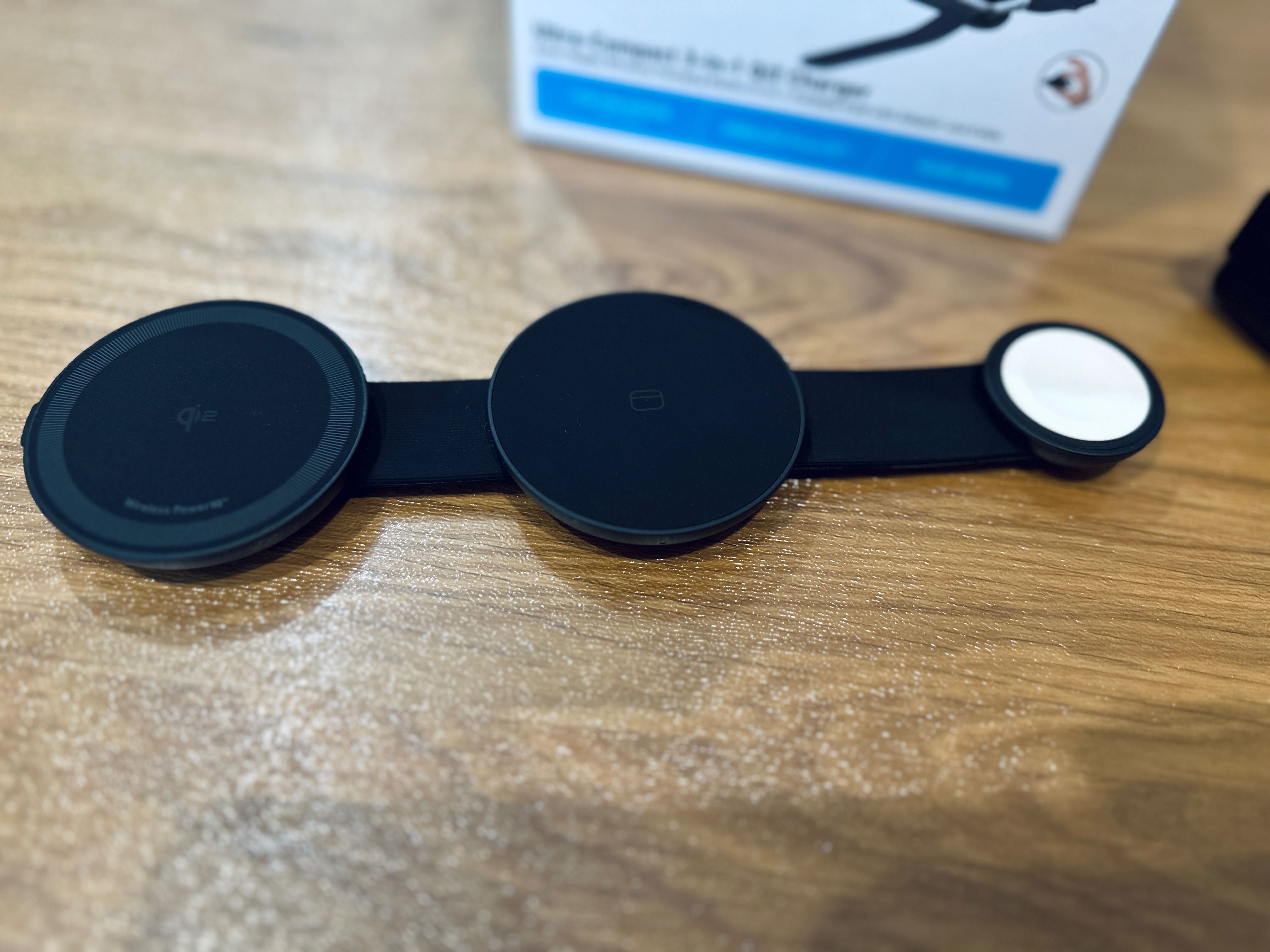 Anker MagGo 3-in-1 безпровідна зарядка