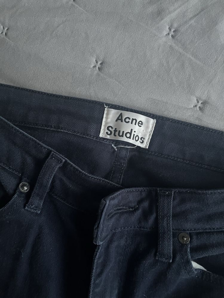 Spodnie granatowe  skinny Acne Studios 27/34