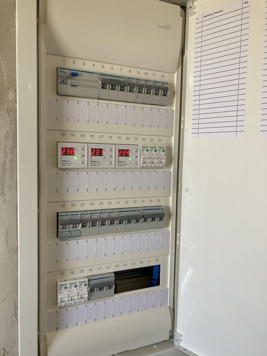 Електрик Послуги електрика.Терміновий виклик електрик