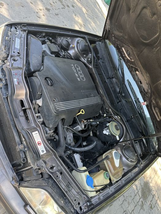 Продам ауді в хорошому стані