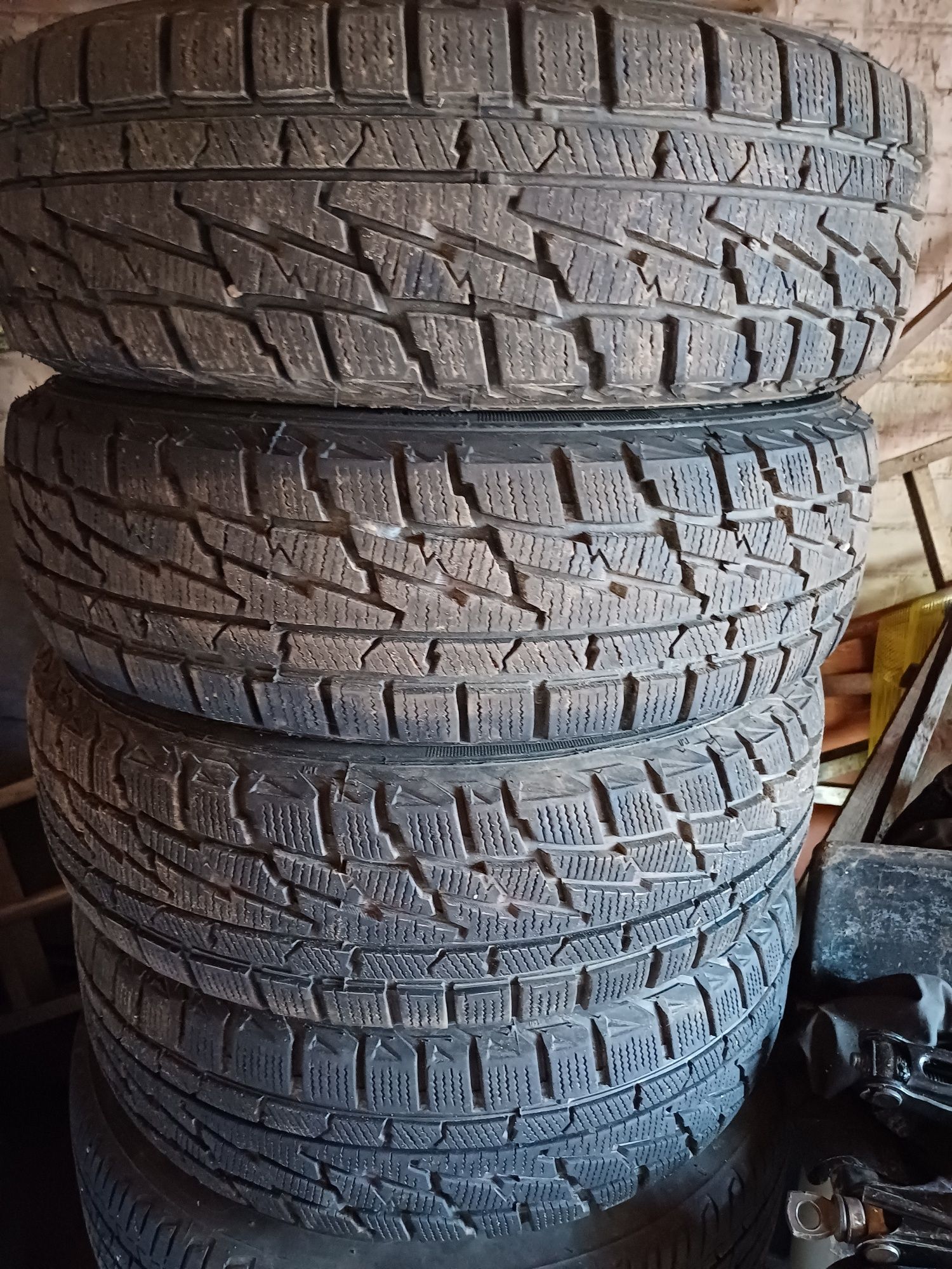 Продам колеса 185/65/ R15