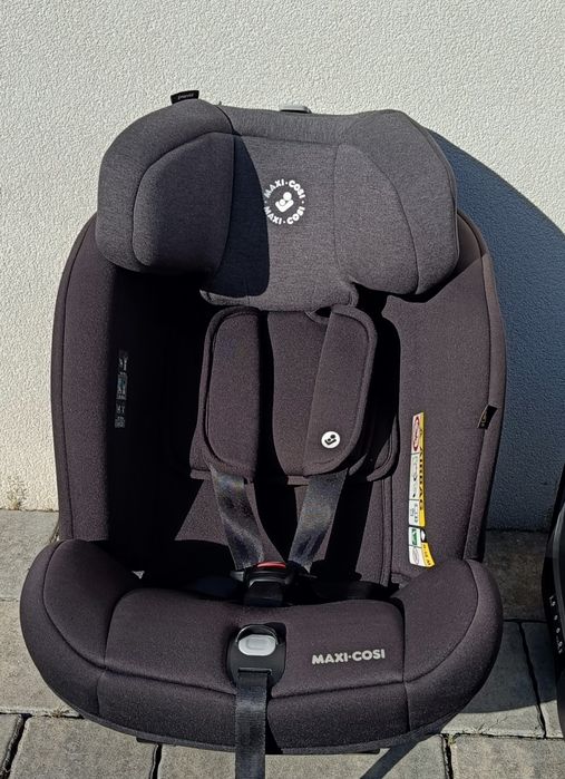 Maxi Cosi Emerald i-Size - PRZODEM I TYŁEM - 0-7 lat