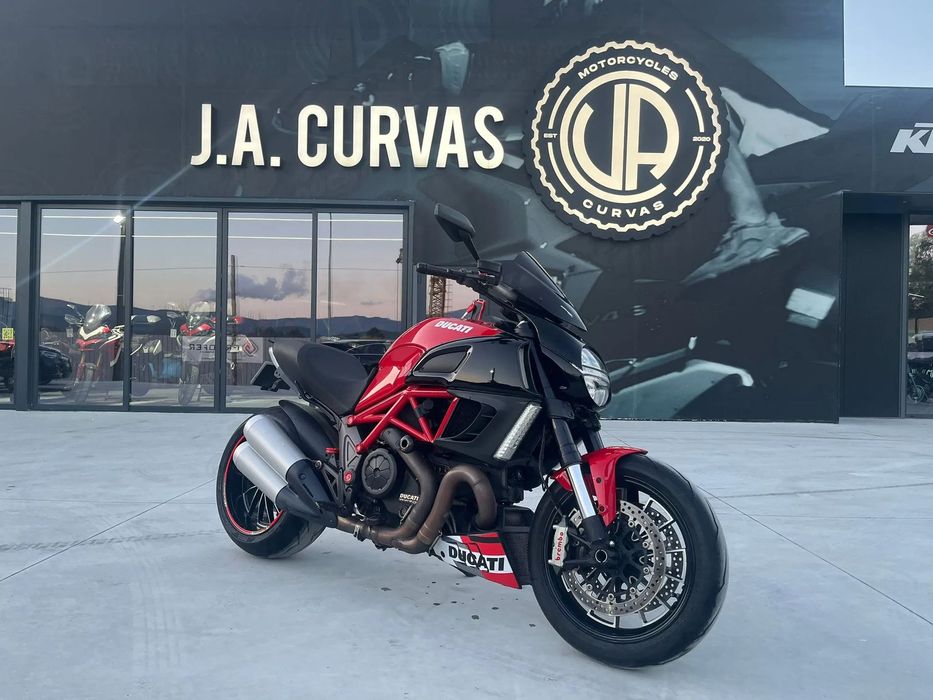 Ducati Diavel 1200 ABS