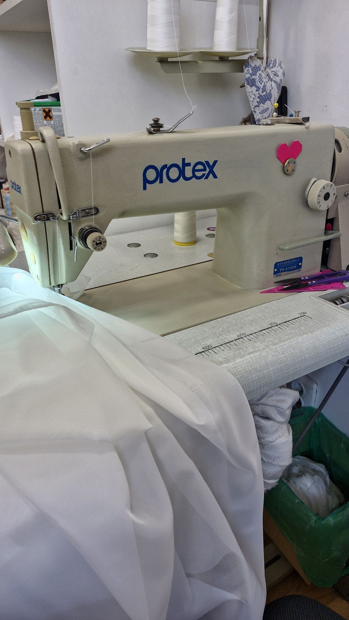 Промислова швейна машинка Protex TY-6190H