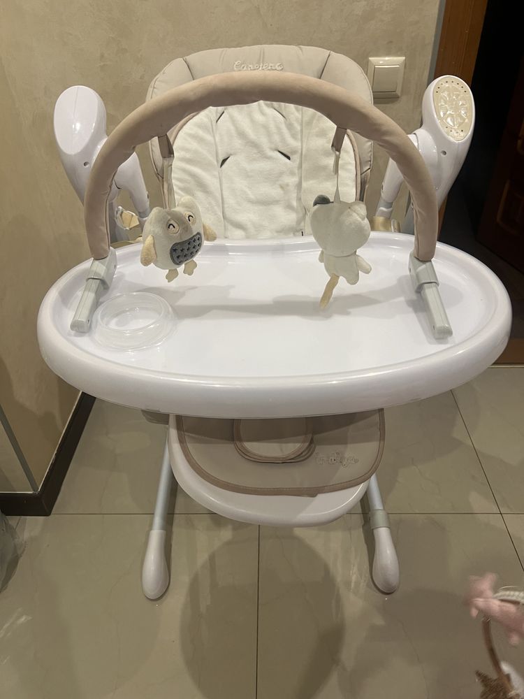 Продам дитяче крісло(дуже хороший стан)
