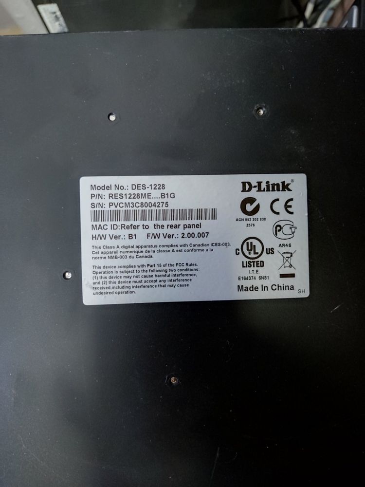 D-Link DES-1228/ME B1 24+4SFP