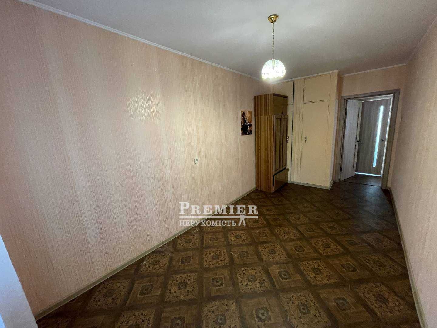 3 комн. квартира около парка Победы