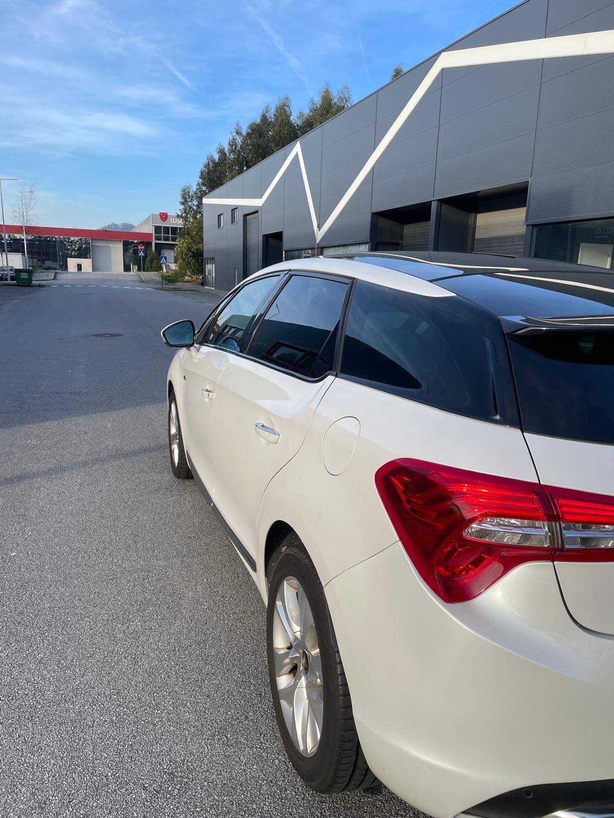 Citroën DS5 2.0 HDi Hy4 So Chic CMP6