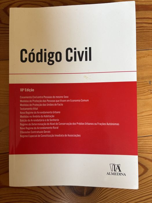 Código civil-livro novo sem uso comprei na livravia Almedina