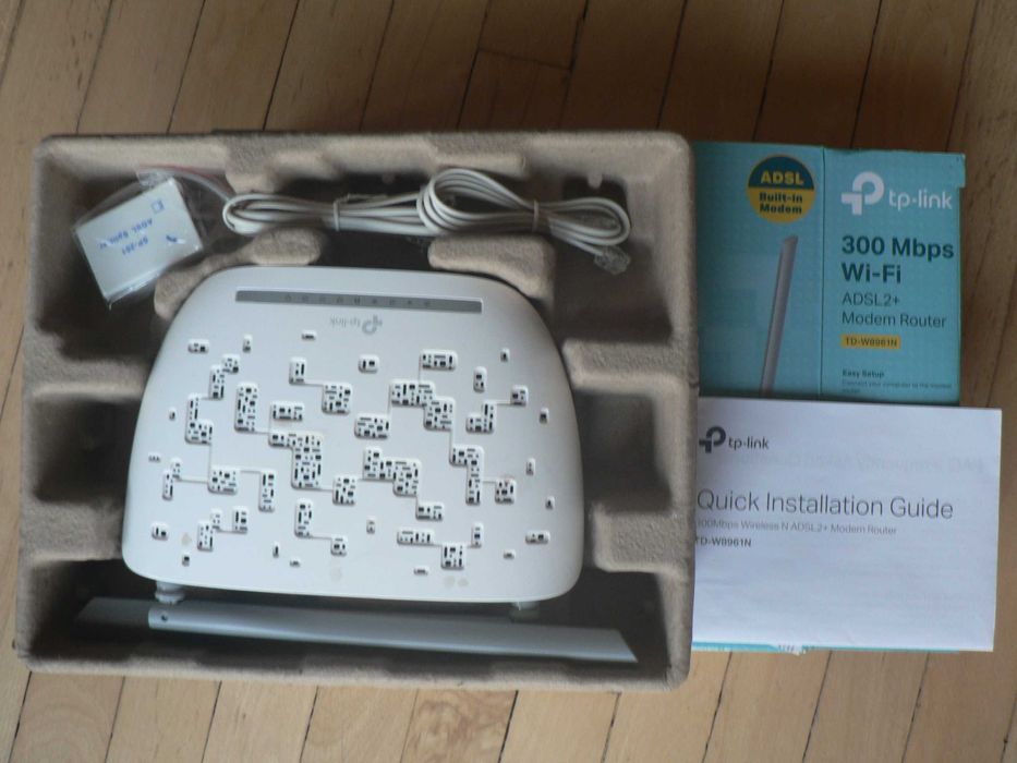 Modem Router tp-link 300 Mbs Wi-Fi  ADSL2+