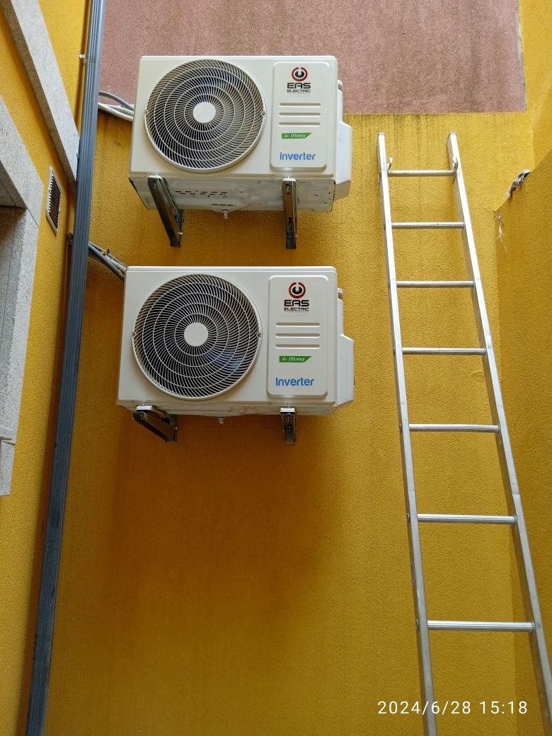 Técnico instalador de ar condicionados